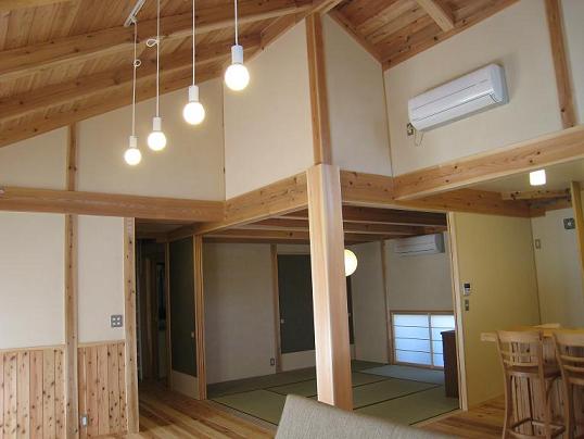 ���z�V�䃊�r���O