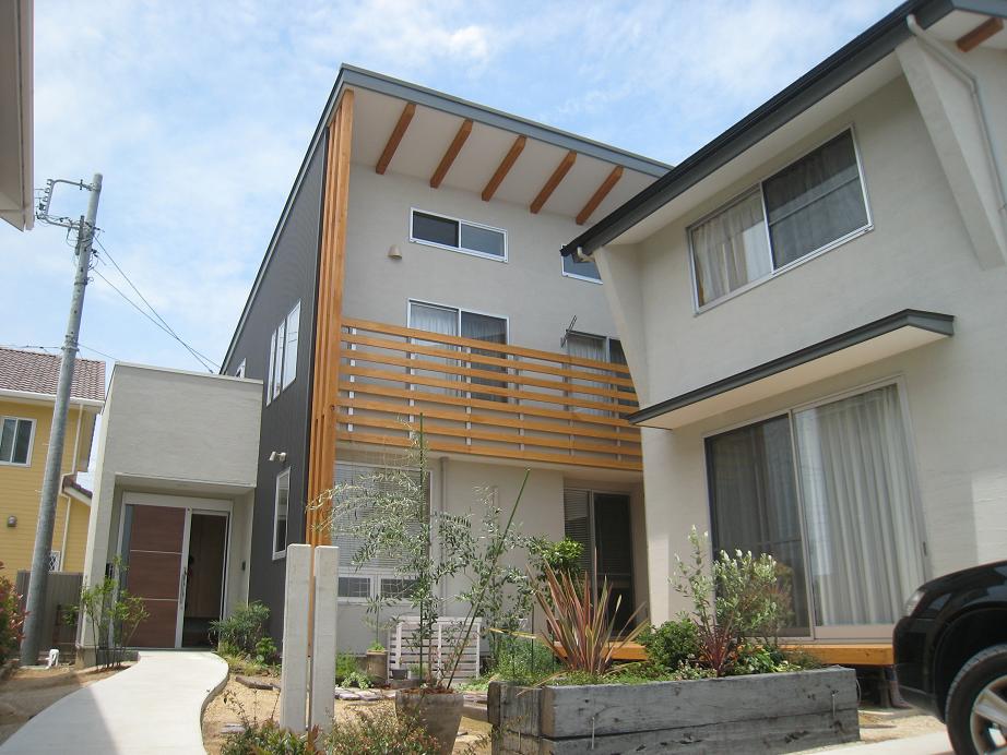 �É����l���s�̓񐢑яZ��